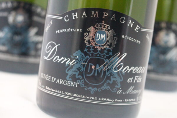 champagne en wijnen de blender champagne domi-Moreau Brut