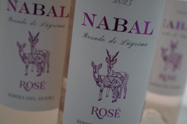 champagne en wijnen de blender Nabal Rosado