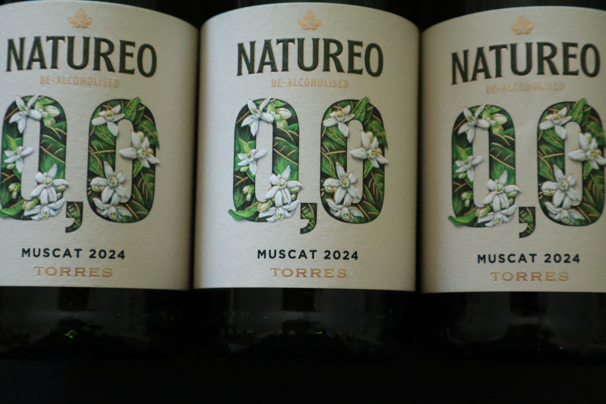 champagne en wijnen de blender TORRES NATUREO 0,0